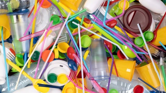 Het KIDV geeft inzicht in de bestaande en geplande wetgeving voor het verduurzamen van verpakkingen. Foto: Shutterstock