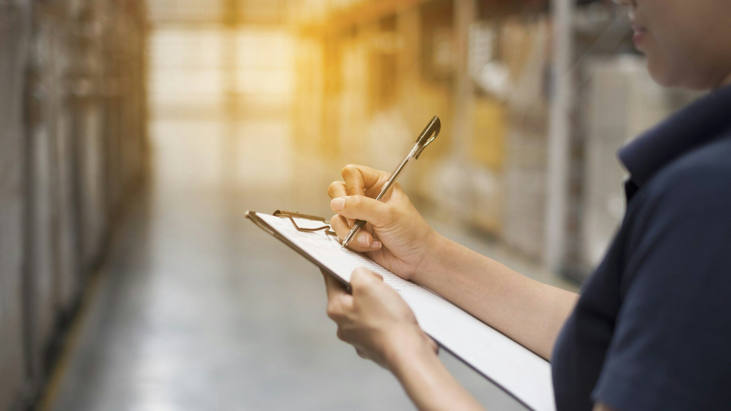 Er zijn specifieke aandachtspunten voor levensmiddelenproducenten en importeurs bij het importeren van levensmiddelen