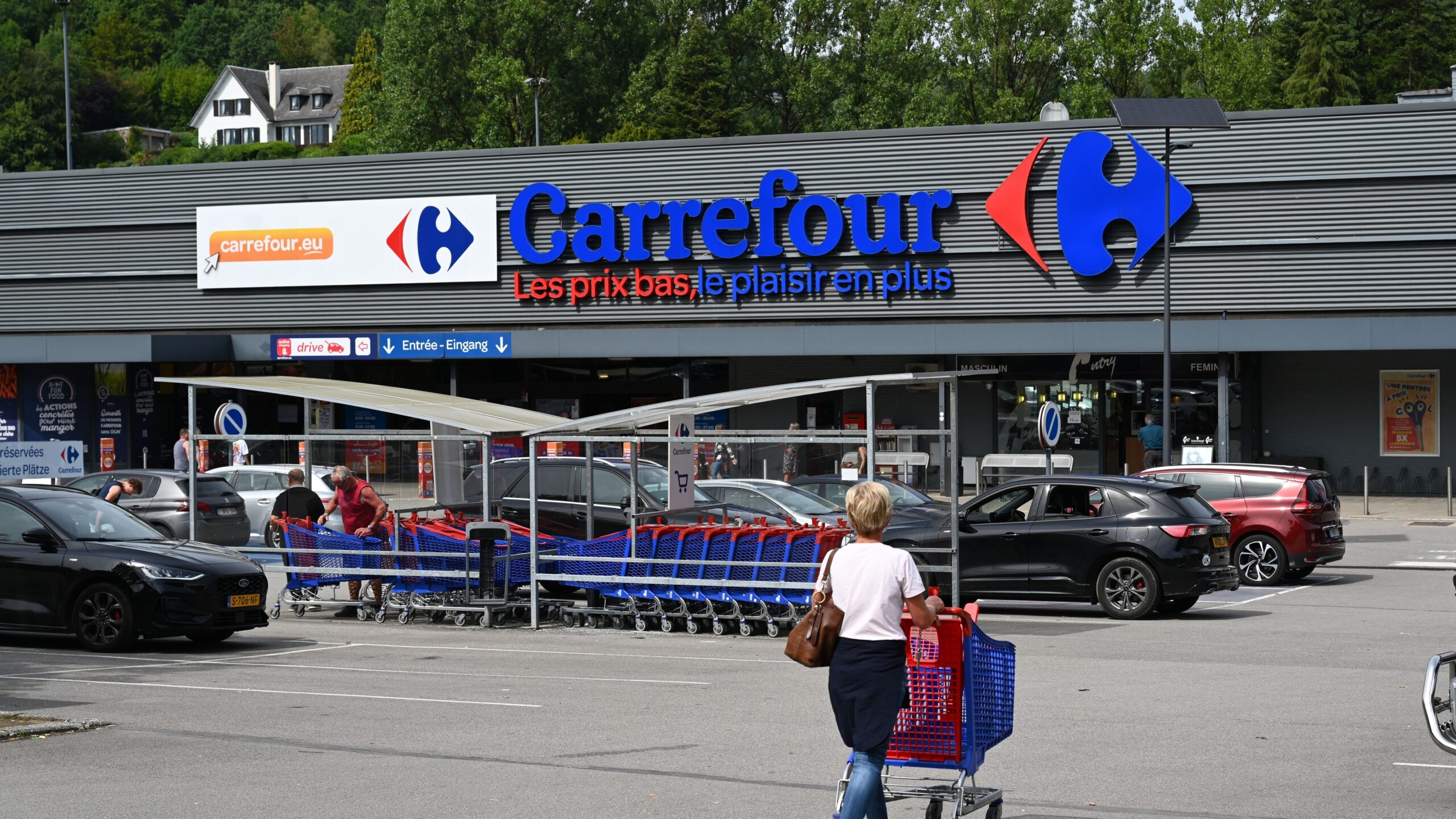 Een Carrefour in België (foto: Shutterstock).