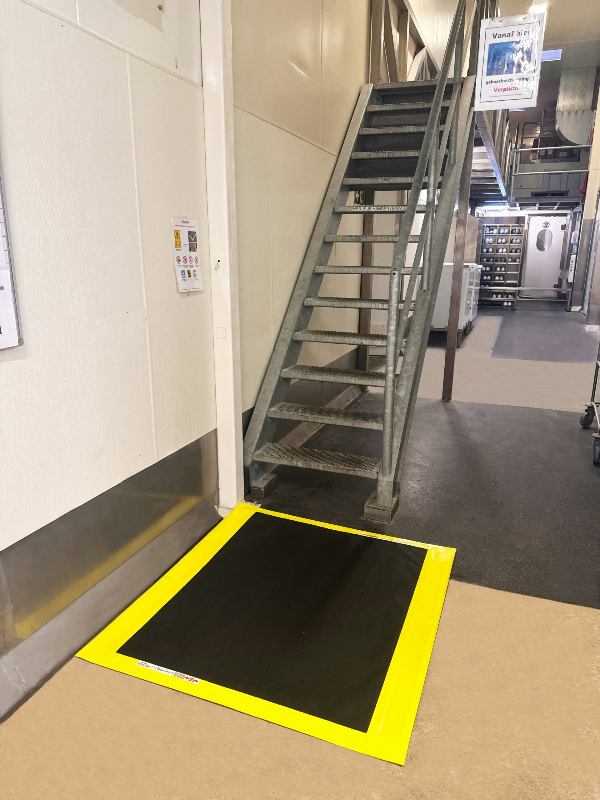 ‘De desinfectiematten van Flexxolutions zijn stevig én praktisch in gebruik.’