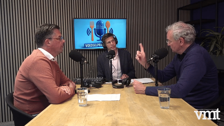 Maarten Molenaar (DO IT Organic) en Volkert Engelsman (Robin Food Coalition) in voedselpraat met VMT.