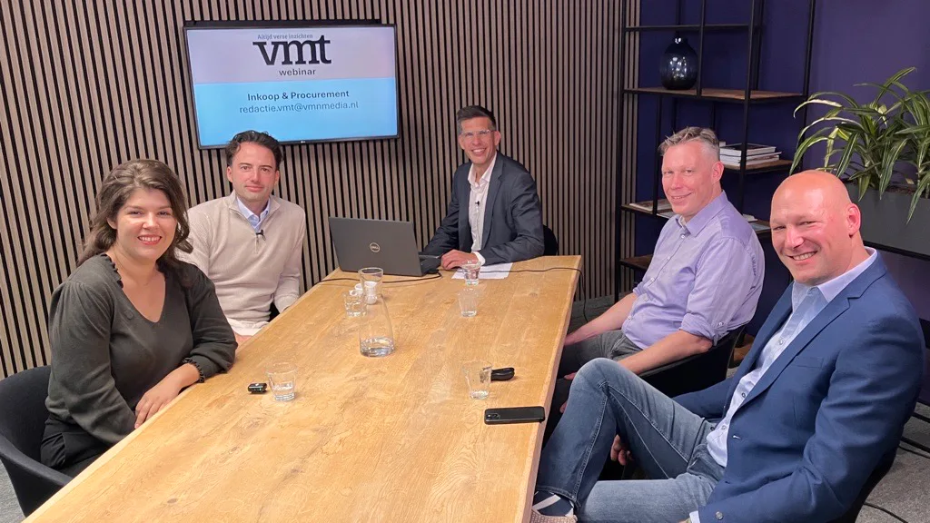 V.l.n.r.: Katerina Nikolaou (Nysingh), Thijs van Tilburg (Nysingh), Willem Paul de Mooij (VMT), Geert-Jan Euverman (PepsiCo), Sander de Vos (Euro Caps)